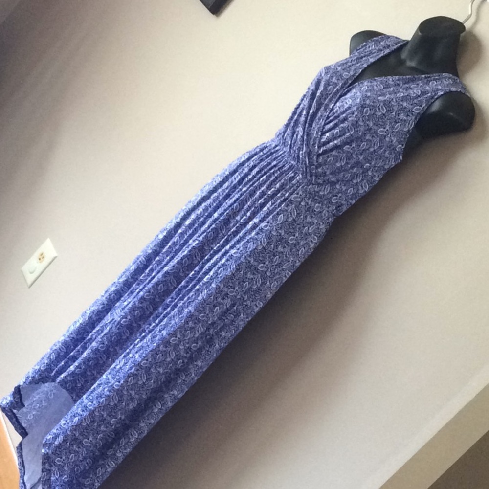 Medium Maxi Dress Blue Paisley Print